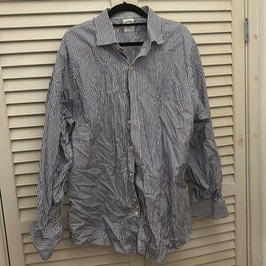 Excellent condition Brooks Brothers 100% cotton striped button down shirt